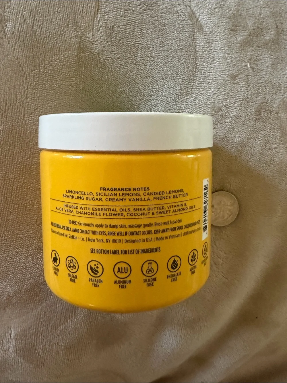 Homeworx - Slatkin + Co. Limoncello Cupcake Exfoliating Body Scrub (18.5 oz)